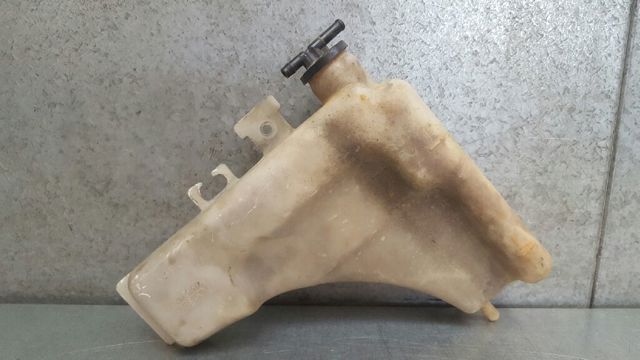 1647020050 TOYOTA Бачок системы охлаждения купить в Кривой Рог