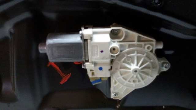 MERCEDES 1647201579 Механизм стеклоподъемника двери передней левой в наличии Черновцы
