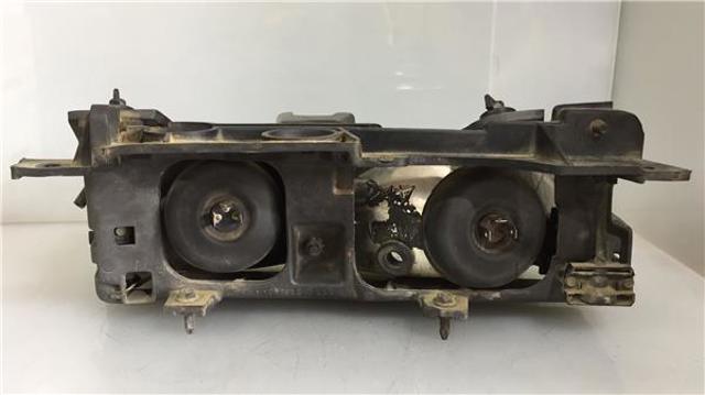 GM 16519272 Правая фара в наличии Павлоград