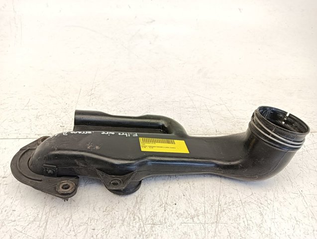NISSAN 165547F000 Воздухозаборник воздушного фильтра в наличии Харьков