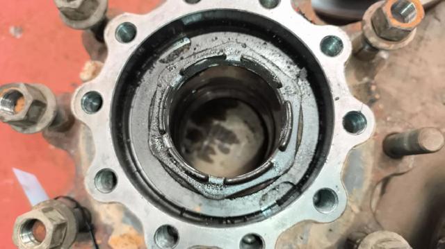 DAF 1657637 Ступица задняя в наличии Киев