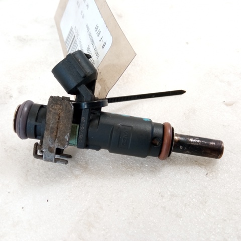 RENAULT 166003188R Форсунка впрыска топлива в наличии Винница