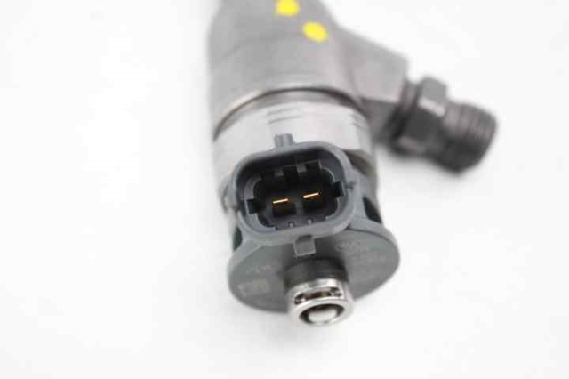 166008399R RENAULT Форсунка впрыска топлива купить в Николаев