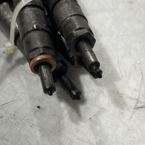 RENAULT 166091245R Топливные форсунки в наличии Ирпень