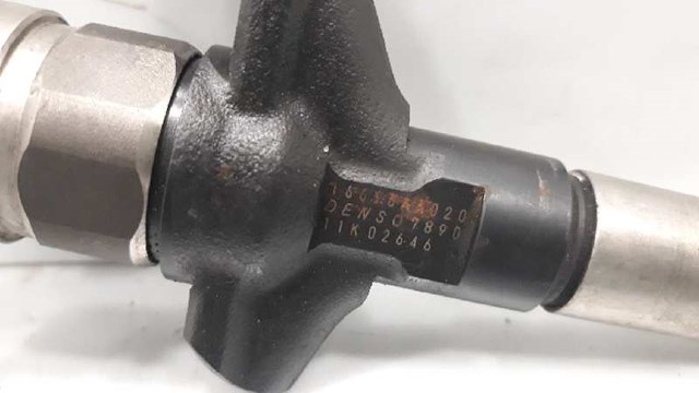 SUBARU 16613AA020 Форсунка впрыска топлива в наличии Днепр
