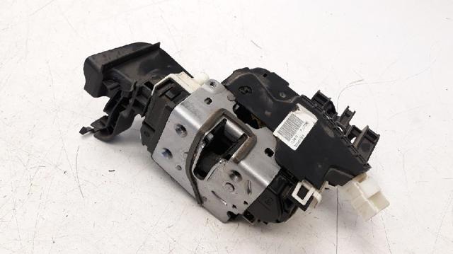 MERCEDES 1667200135 Замок двери передней левой в наличии Черкассы