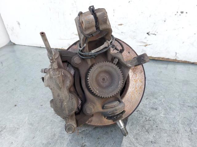 FORD 1672071 Цапфа (поворотный кулак) передний правый в наличии Львов
