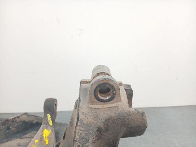 FORD 1674671 Цапфа передняя левая в наличии Полтава