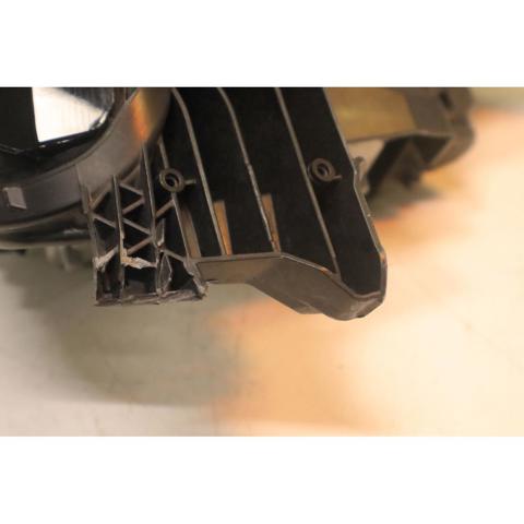 1675812480 PEUGEOT Фара левая купить в Одесса