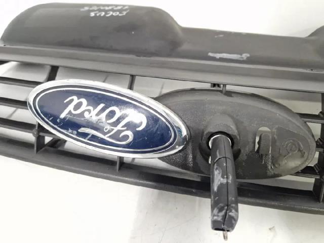 FORD 1676410 Решетка радиатора в наличии Кривой Рог
