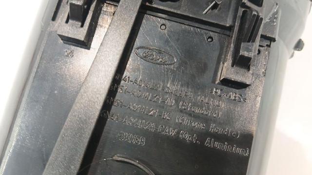FORD 1677036 Решетка вентиляции салона на "торпедо" в наличии Запорожье