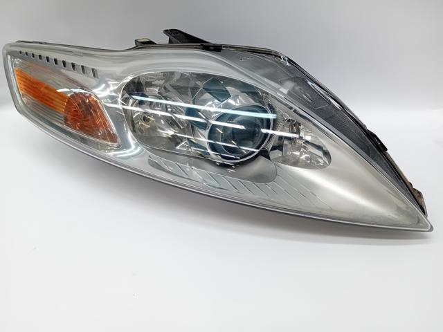 Luz direita 1678010 Ford