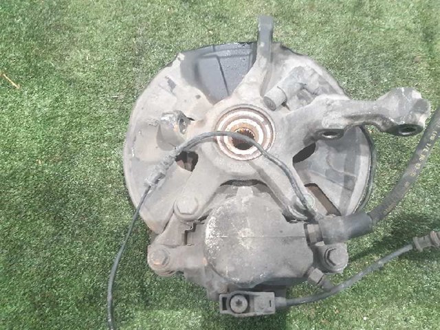 MERCEDES 1683301720 Цапфа передняя правая в наличии Сумы