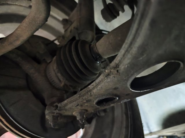 MERCEDES 1683604672 Правая полуось в наличии Кривой Рог