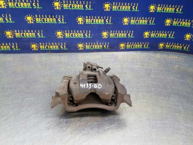 1684200183 MERCEDES Суппорт тормозной передний правый купить в Хмельницкий