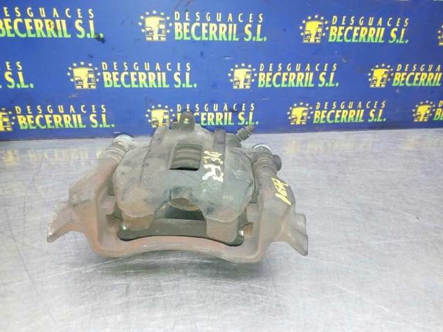 1684200183 MERCEDES Суппорт тормозной передний правый купить в Хмельницкий