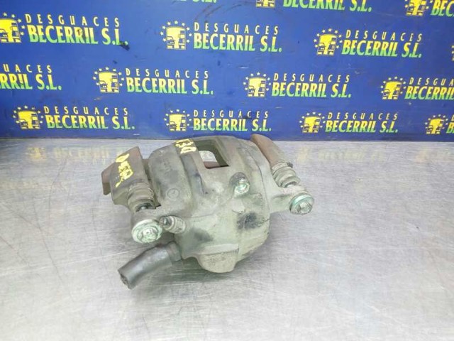 MERCEDES 1684200183 Суппорт тормозной передний правый в наличии Черкассы