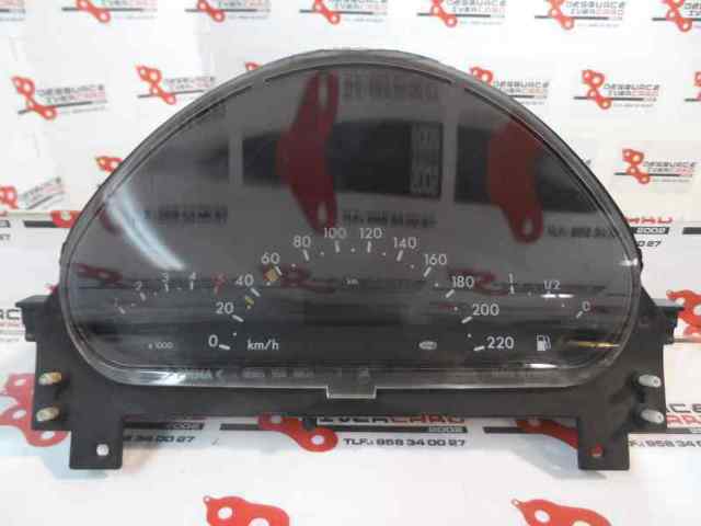MERCEDES 1685408711 Приборная доска (щиток приборов) в наличии Украина