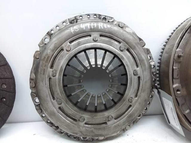 FORD 1685761 Комплект сцепления в наличии Киев