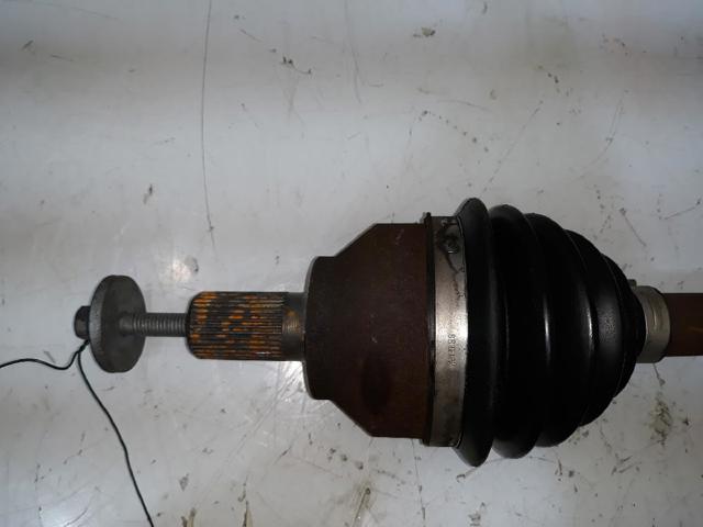 FORD 1686114 Полуось (привод) передняя левая в наличии Полтава