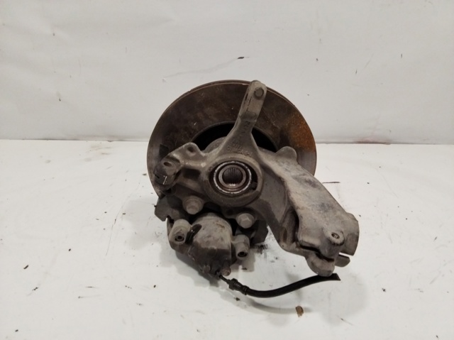 FORD 1686604 Цапфа (поворотный кулак) передний левый в наличии Николаев