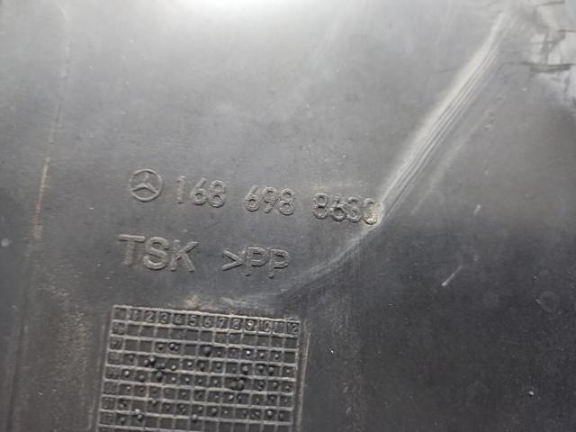 MERCEDES 1686988630 Подкрылок крыла переднего правый задний в наличии Львов
