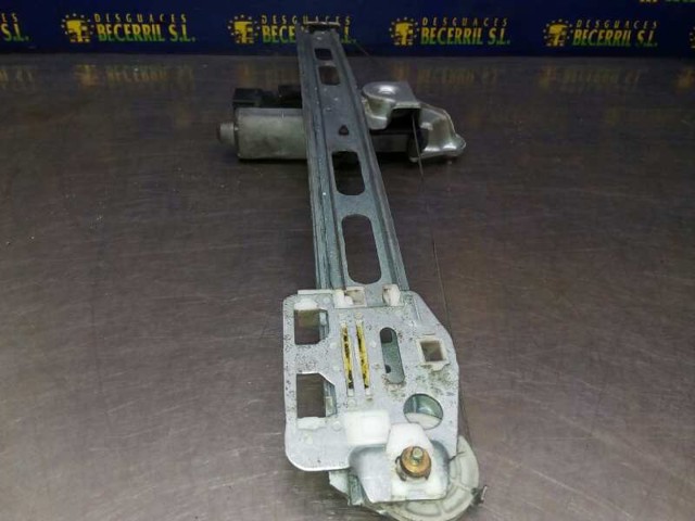 1687201146 MERCEDES Стеклоподъемник передней левой двери купить в Ужгород