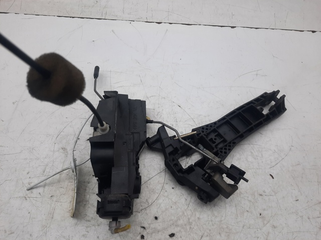 1687201935 MERCEDES Замок водительской двери купить в Одесса