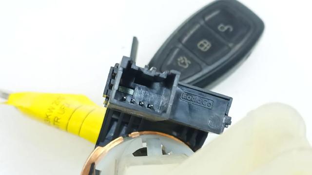 1691543 FORD купить в Киев