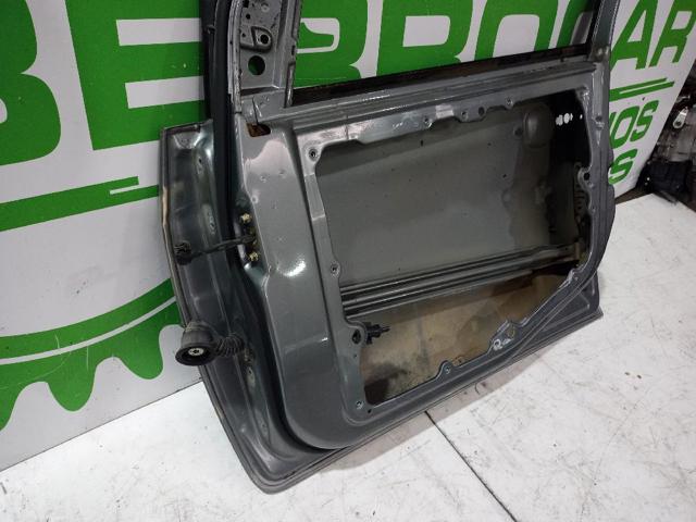 1692523 FORD Дверь передняя правая купить в Чернигов