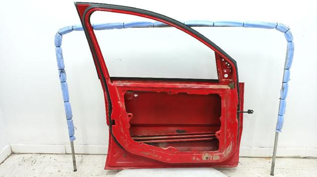 FORD 1692551 Дверь передняя левая в наличии Тернополь