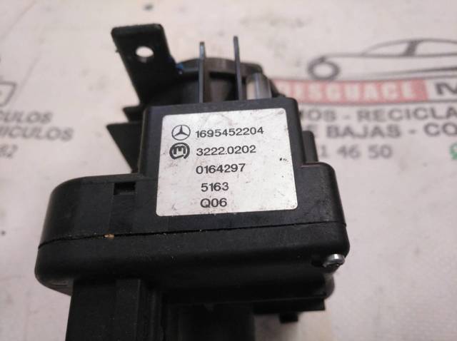 1695452204 MERCEDES купить в Ужгород