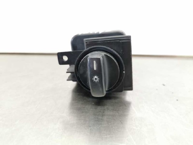 MERCEDES 1695452204 в наличии Киев