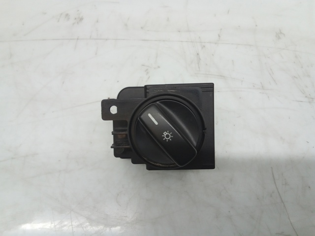 1695452204 MERCEDES купить в Львов