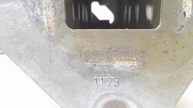 PEUGEOT 1696060R00 в наличии Черновцы