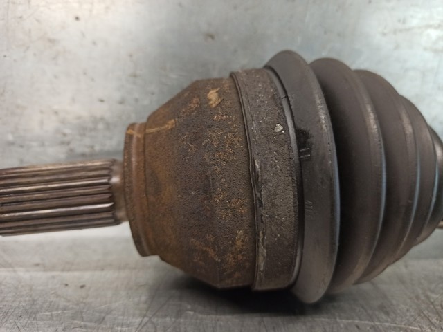 1697493 FORD Полуось (привод) передняя левая купить в Житомир