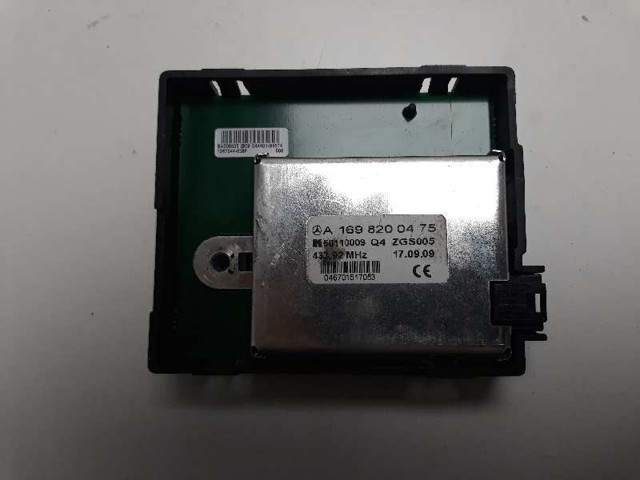 MERCEDES 1698200475 Антенна в наличии Винница