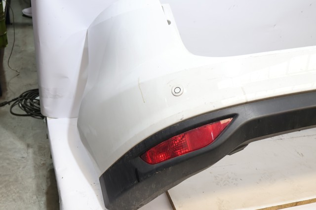 1698586 FORD Бампер задний купить в Тернополь