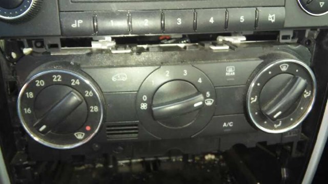 Controle de aquecimento/ar condicionado para Mercedes-Benz A-Class A 160 (169.031, 169.331) 266920 1699001400