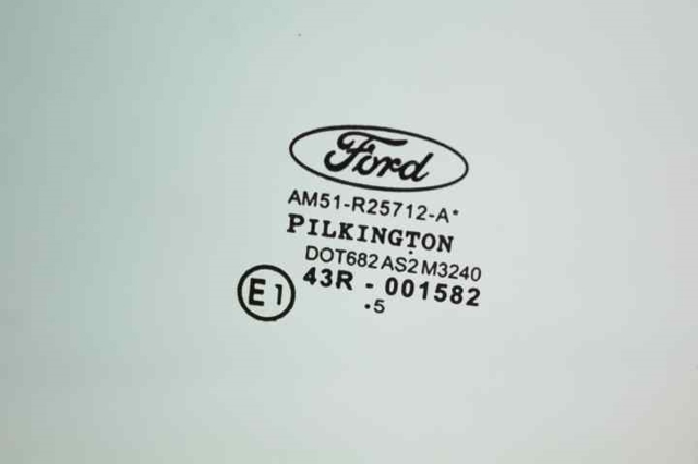 FORD 1699794 Стекло двери задней правой в наличии Хмельницкий