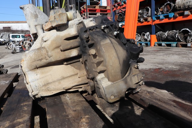 FORD 1700853 КПП в сборе (механическая коробка передач) в наличии Николаев