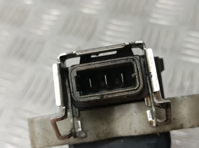 1703359 BMW Катушка зажигания купить в Кривой Рог