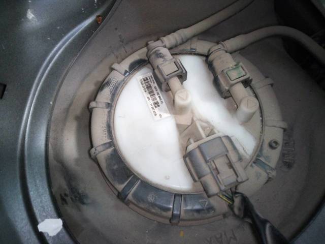 Bomba de combustível para Nissan Qashqai Tekna M9R858 17040JD51A