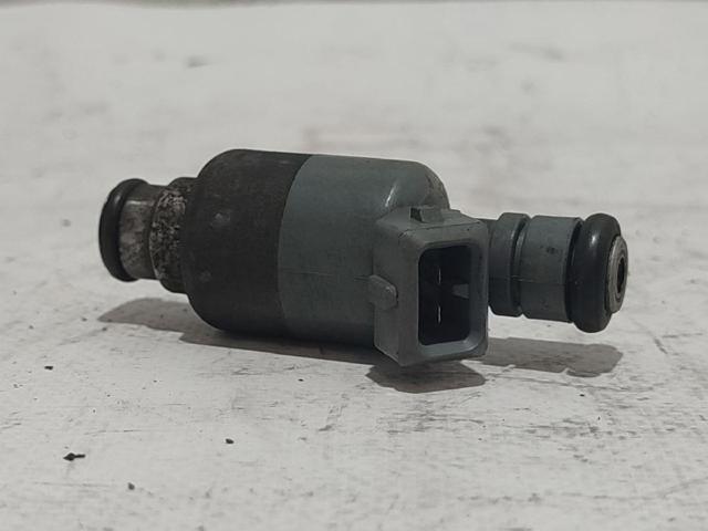 Injetor de injeção de combustível Opel Vectra 36