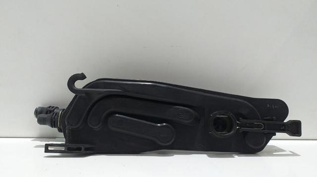 BMW 17117507973 Кронштейн радиатора левый в наличии Винница