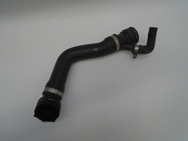 Mangueira (cano derivado) do radiador de esfriamento superior 17127789723 BMW