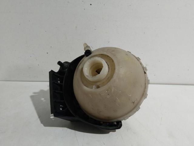 17137609469 BMW Бачок системы охлаждения купить в Ирпень