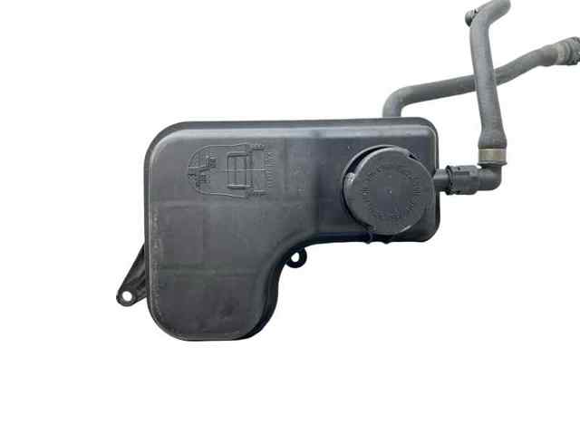 17137800292 BMW Бачок системы охлаждения купить в Чернигов
