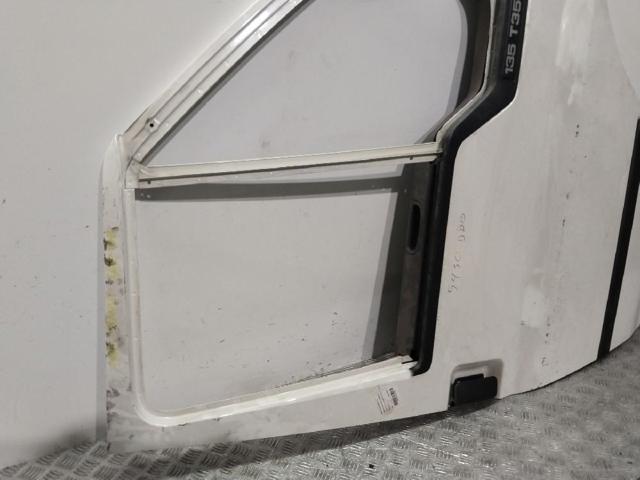 1717242 FORD Дверь передняя правая купить в Житомир