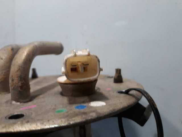 Sensor do nível de combustível no tanque Mitsubishi L 200 4 KA, KB